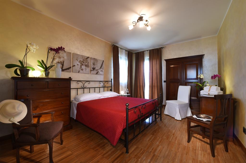 Villa Vecchio Castagnito Номер фото